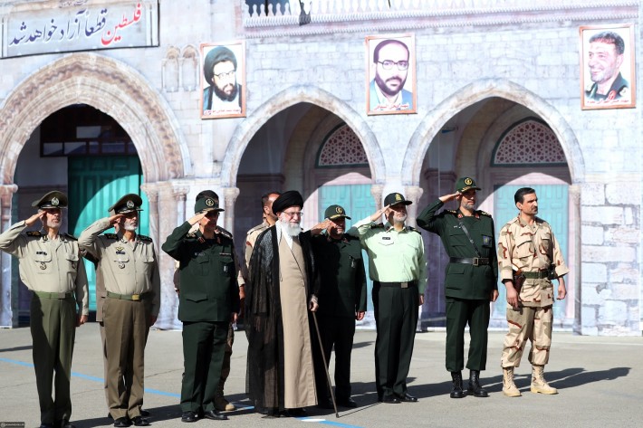 زيارة القائد العام للقوات المسلحة لجامعة الإمام الحسين (عليه السلام) للضباط
