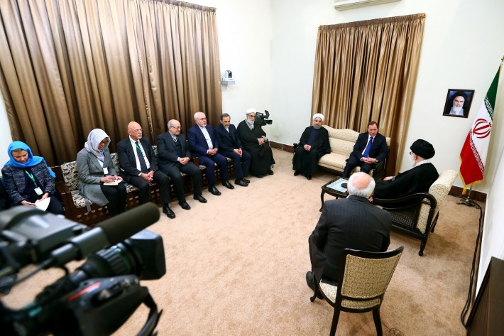 لقاء رئيس حكومة السويد السيد "ستيفان لوفن" بقائد الثورة الإسلامية