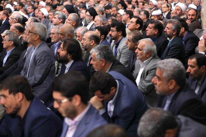 مراسم تصديق الإمام الخامنئي حكم الولاية الثانية عشرة لرئاسة الجمهورية الإسلامية