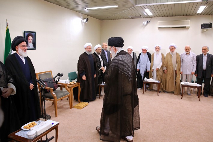 لقاء الإمام الخامنئي برئيس وأعضاء مجمع تشخيص مصلحة النظام الجدد(البوم)
