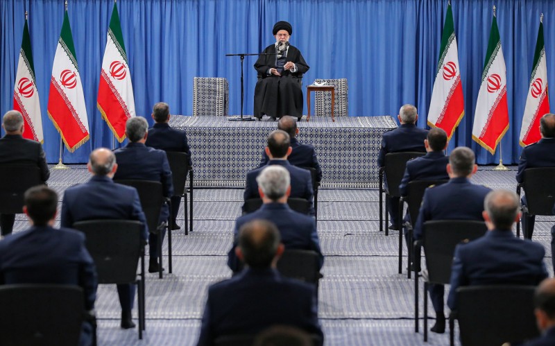 شرط إيران للعودة إلى التزاماتها في الاتفاق النووي هو رفع كل الحظر