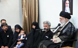 لقاء الإمام الخامنئي بعائلة الشهيد محسن حججي