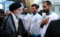 كلمة الإمام الخامنئي في لقائه اللاعبين الإيرانيين الفائزين في الألعاب الآسيوية في أندونيسيا