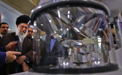 ينبغي على النّخبة الإيرانيين الإسهام في توسيع حدود العلم البشري