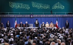 لقاء مسؤولي النظام وسفراء الدول الإسلامية بالإمام الخامنئي