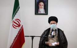 كلمة قائد الثورة الإسلامية  بعد تلقّي الجرعة الثانية من لقاح كورونا الإيراني